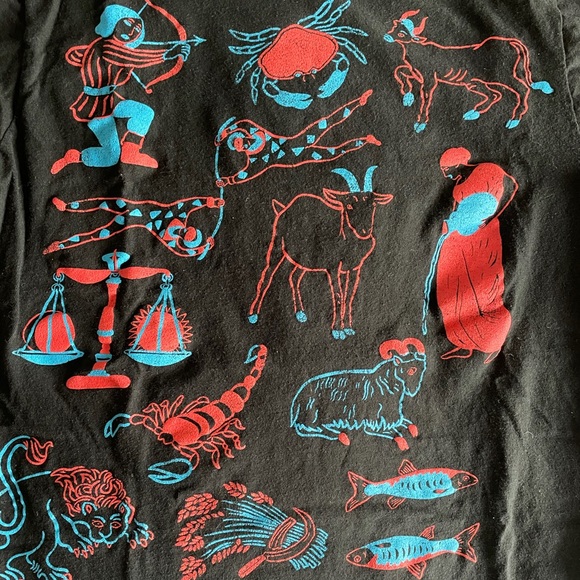 ASTROLOGICAL SIGNS T-SHIRT - Picture 3 of 4